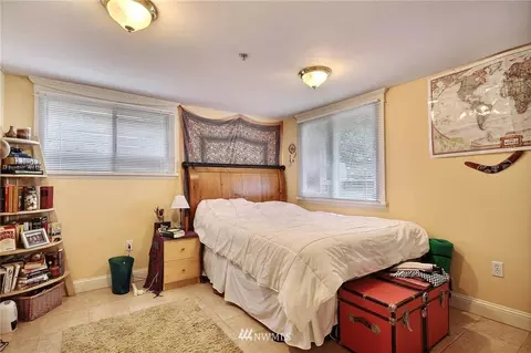 142 21st Ave E, Seattle, WA 98112 photo 21