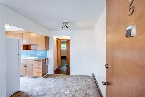 910 23rd Ave S, Seattle, WA 98144 photo 5