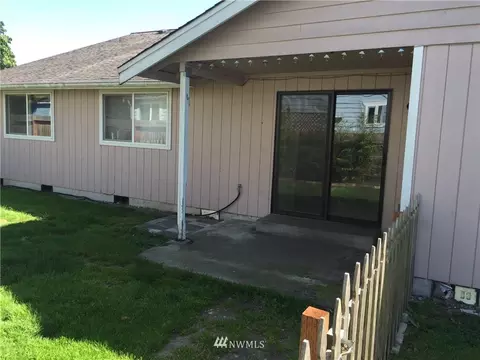 1855 1865 Garfield St, Enumclaw, WA 98022 photo 2