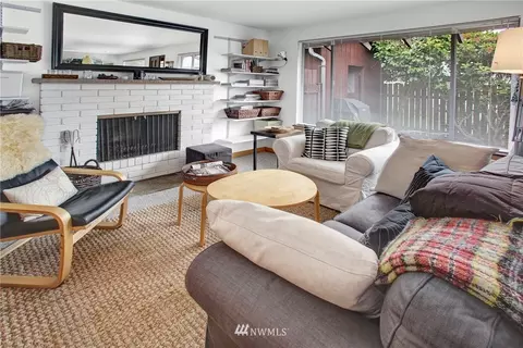 300 Edmonds St, Edmonds, WA 98020 photo 2