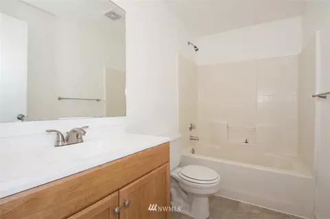 19938 14th Ave E, Spanaway, WA 98387 photo 12