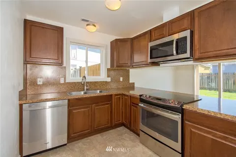 19938 14th Ave E, Spanaway, WA 98387 photo 4