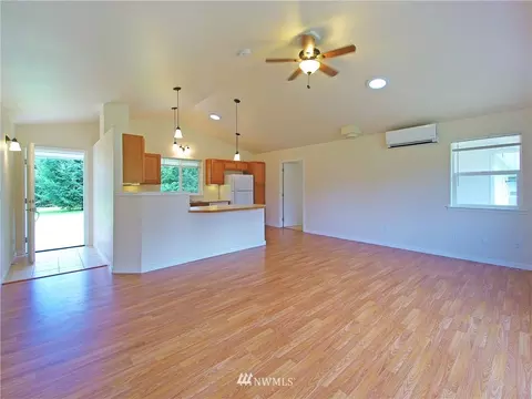 452 Grandview Dr, Sequim, WA 98382 photo 5