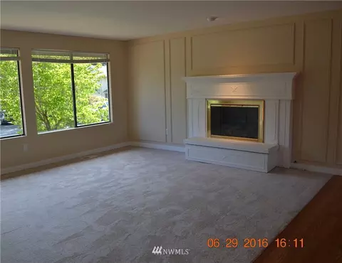 10522 NE 201st St, Bothell, WA 98011 photo 9