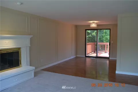 10522 NE 201st St, Bothell, WA 98011 photo 8