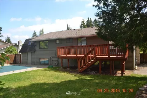 10522 NE 201st St, Bothell, WA 98011 photo 2
