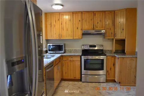 10522 NE 201st St, Bothell, WA 98011 photo 6