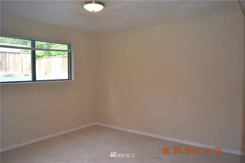 10522 NE 201st St, Bothell, WA 98011 photo 22