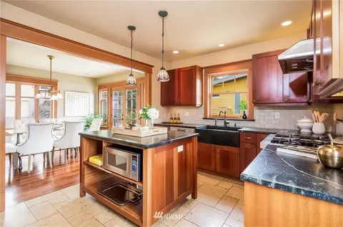2952 E Harrison St, Seattle, WA 98112 photo 7