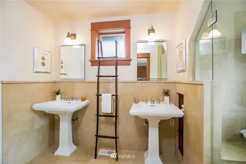 2952 E Harrison St, Seattle, WA 98112 photo 12