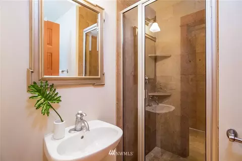 2952 E Harrison St, Seattle, WA 98112 photo 19