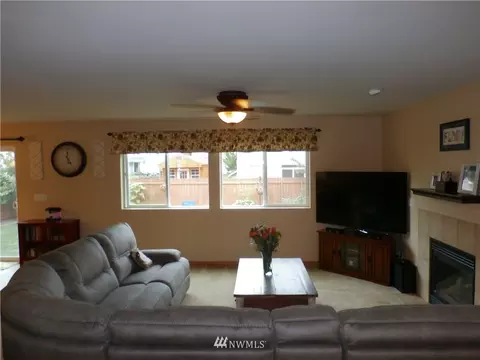 17703 16th Ave E, Spanaway, WA 98387 photo 8