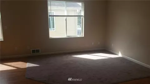 1011 8th, Longview, WA 98632 photo 3