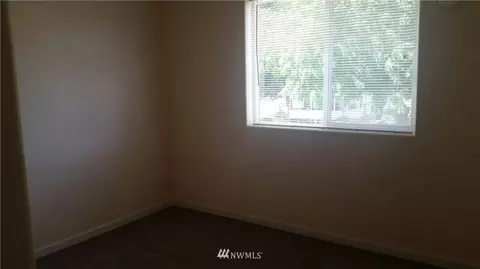 1011 8th, Longview, WA 98632 photo 6
