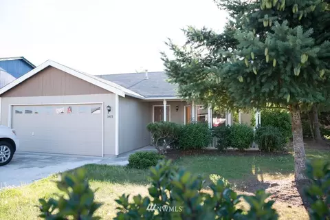 1403 Mellinger Ave NW, Orting, WA 98360 photo 2