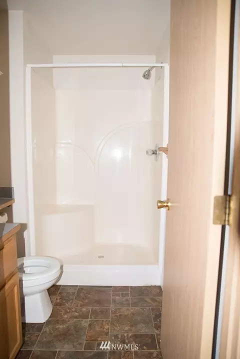 1403 Mellinger Ave NW, Orting, WA 98360 photo 14