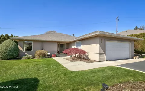 606 N 65th Ave, Yakima, WA 98908