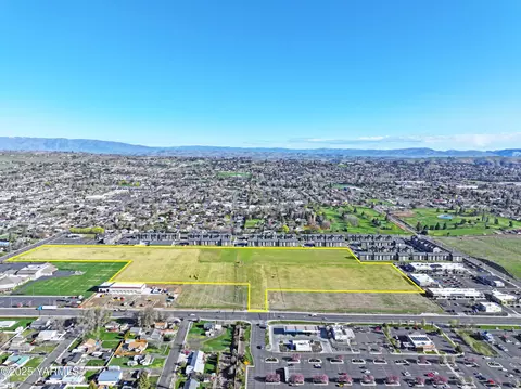 6600 W Nob Hill Blvd, Yakima, WA 98908