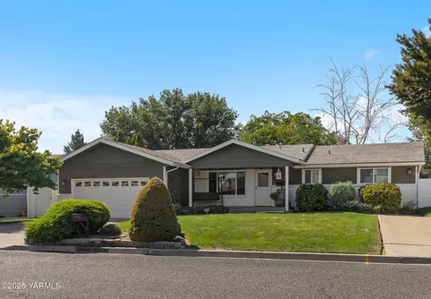 1304 Karr Ave, Yakima, WA 98902