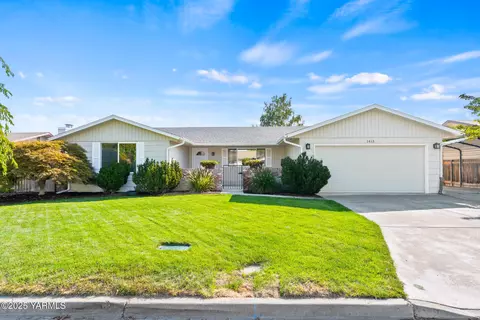 1415 Karr Ave, Yakima, WA 98902