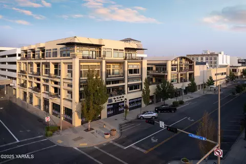17 N 3rd St #401, Yakima, WA 98901
