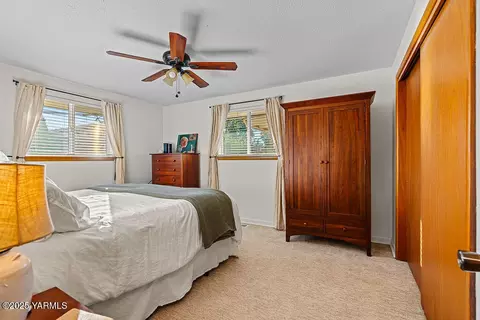 Bedroom - 1115 S 28th Ave, Yakima, WA 98902 photo 1 of 3