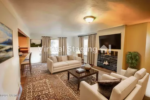 4210 Terrace Heights Dr, Yakima, WA 98901