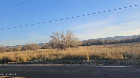 Nna Old Inland Empire Hwy, Prosser, WA 99350