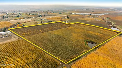 Nka Occidental Rd, Yakima, WA 98908