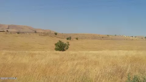 Nna Cheyne Rd/falcon Ridge Rd, Zillah, WA 98953