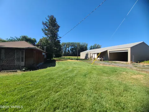 280 Duffy Rd, Sunnyside, WA 98944