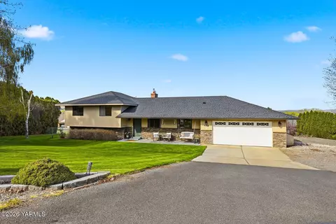 7801 W King St, Yakima, WA 98908