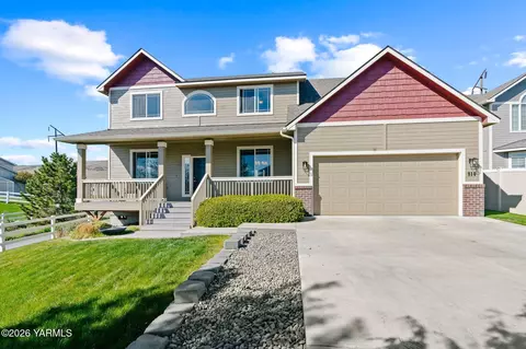 814 Trout Lake Ct, Yakima, WA 98901