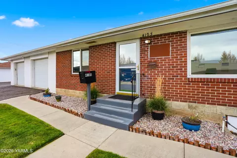 4105 Snowmountain Rd, Yakima, WA 98908