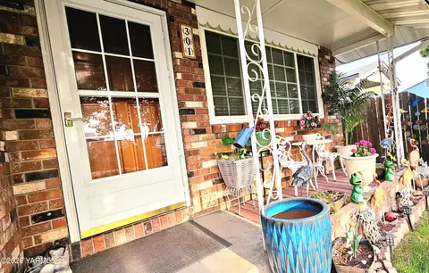 301 N Central Ave, Wapato, WA 98951