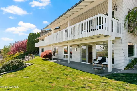 4508 Fechter Rd, Yakima, WA 98908