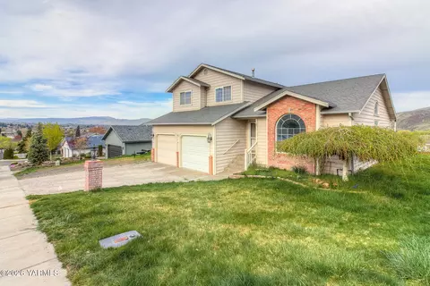 805 S 4th Street Lp Lp, Selah, WA 98942