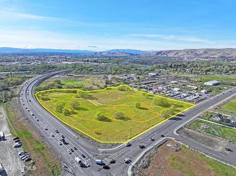 Nna University Pky, Yakima, WA 98901