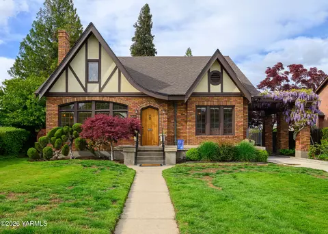 2611 W Yakima Ave, Yakima, WA 98902