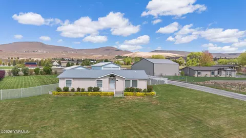 7001 Bittner Rd, Yakima, WA 98901