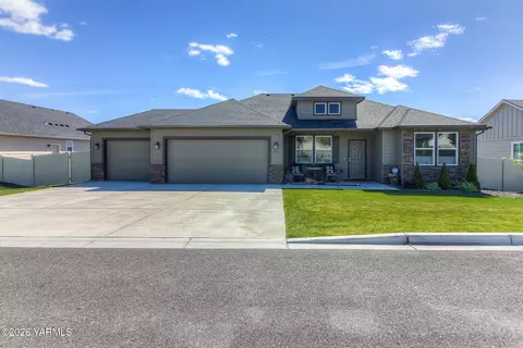 5400 Sage Way, Yakima, WA 98901