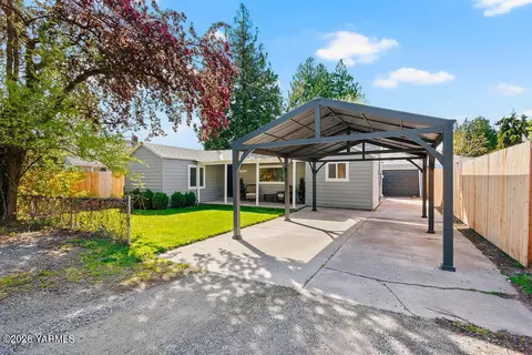 1906 Grant St, Yakima, WA 98902