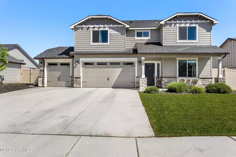 6105 Cottonwood Lp Lp, Yakima, WA 98903