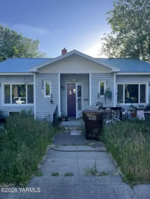 310 S 13th Ave, Yakima, WA 98908