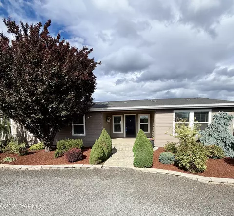 15771 Cottonwood Canyon Rd, Yakima, WA 98908