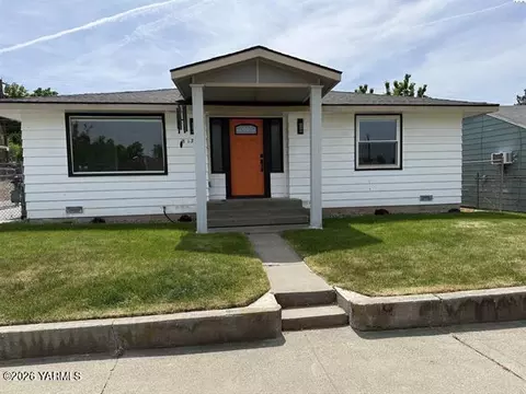 815 Ellen Ave, Prosser, WA 99350