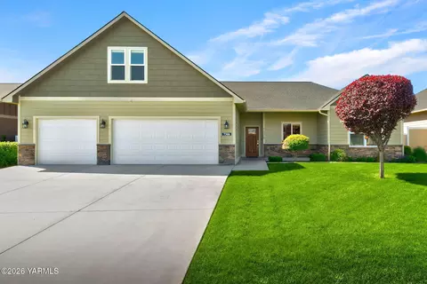 7306 Whitman Ave, Yakima, WA 98903