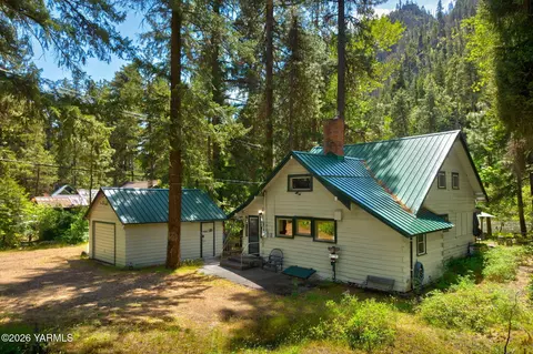 20650 Wa-410, Naches, WA 98937