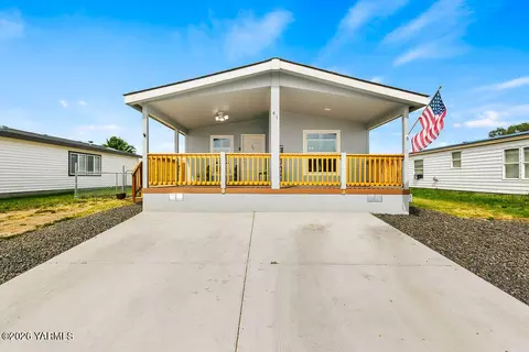 2802 S 5th Ave #41, Union Gap, WA 98903