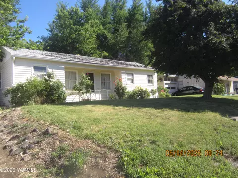 2803 Fraser Way, Yakima, WA 98902